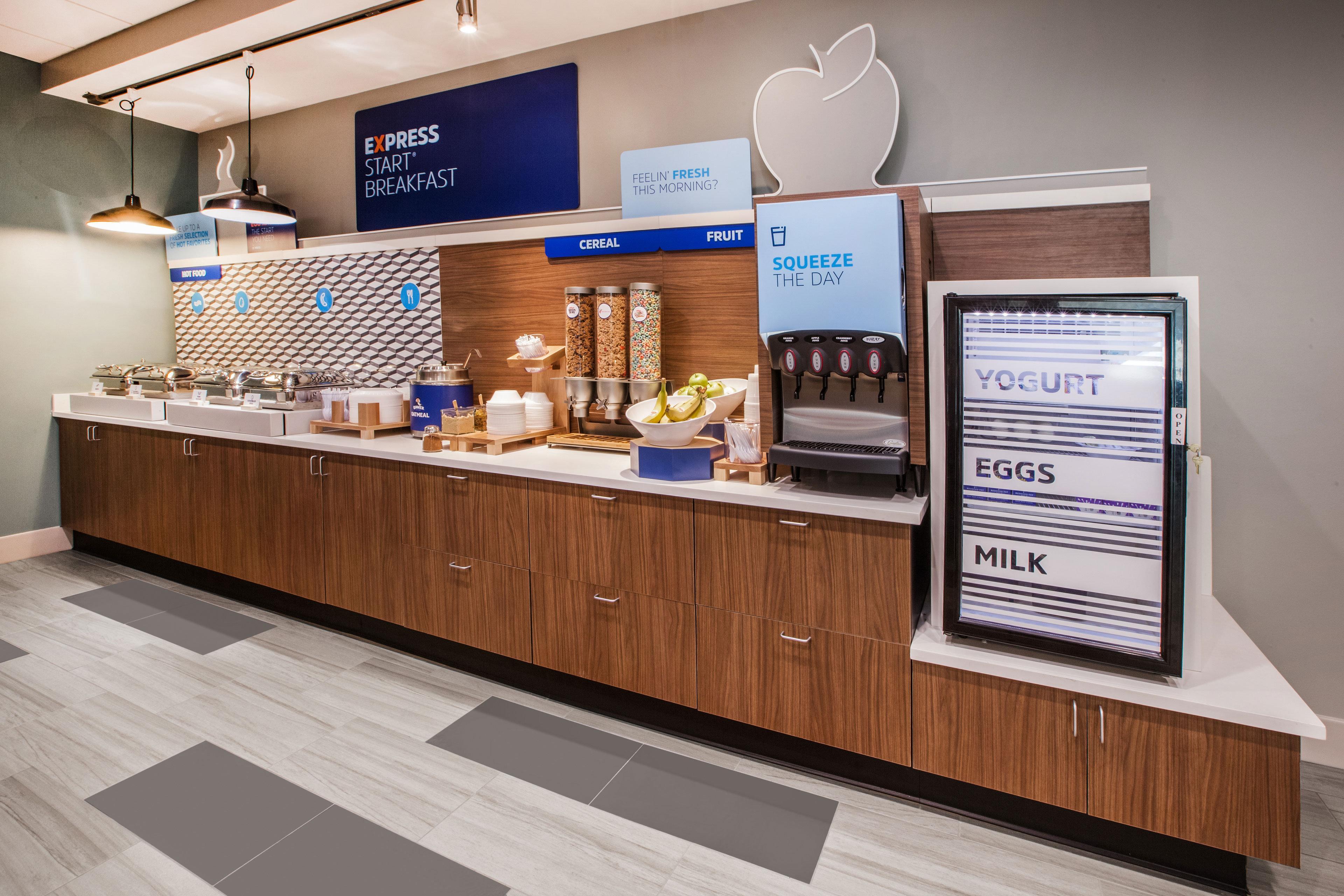 Holiday Inn Express & Suites - Dodge City By Ihg Luaran gambar